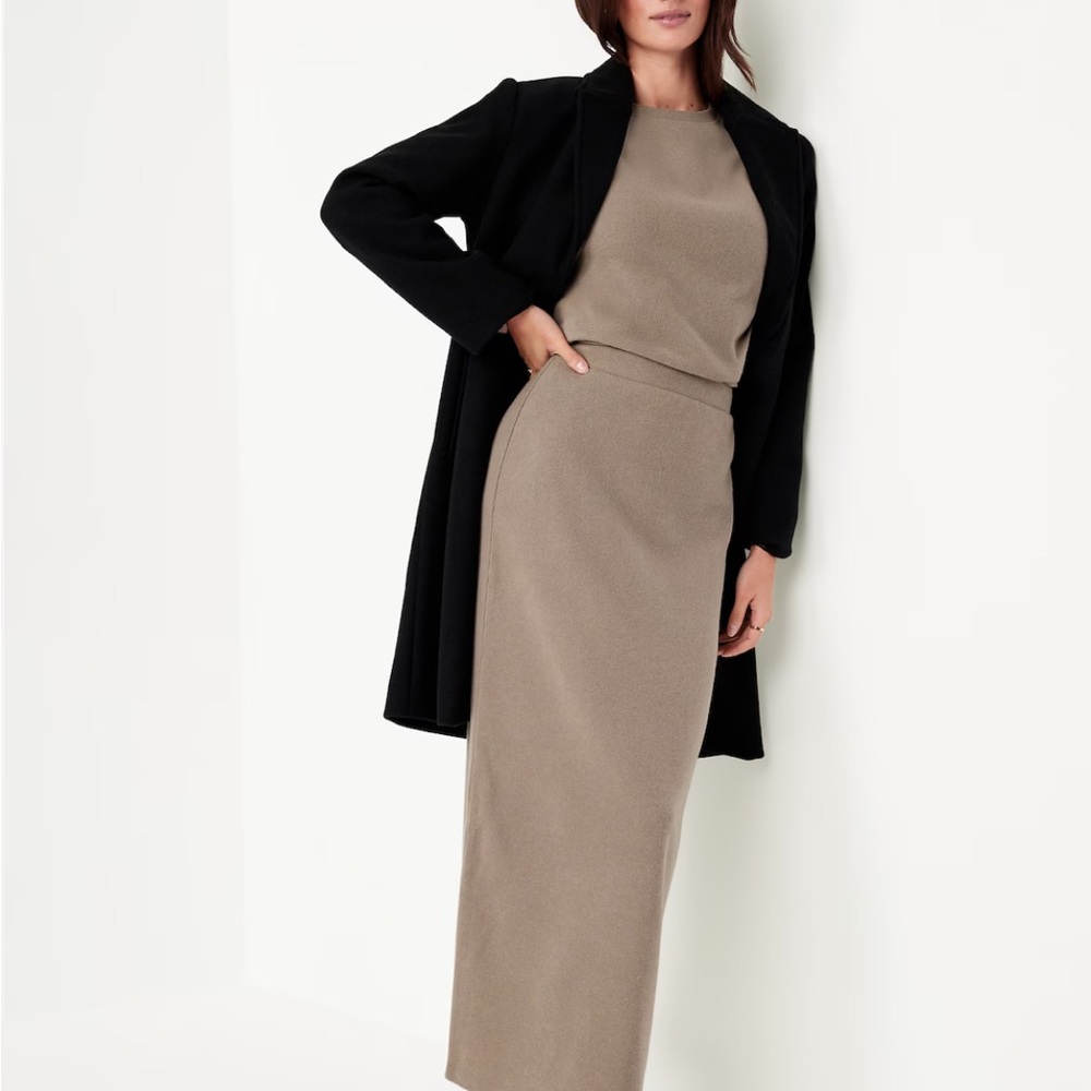 Cozy skirt and top matching set